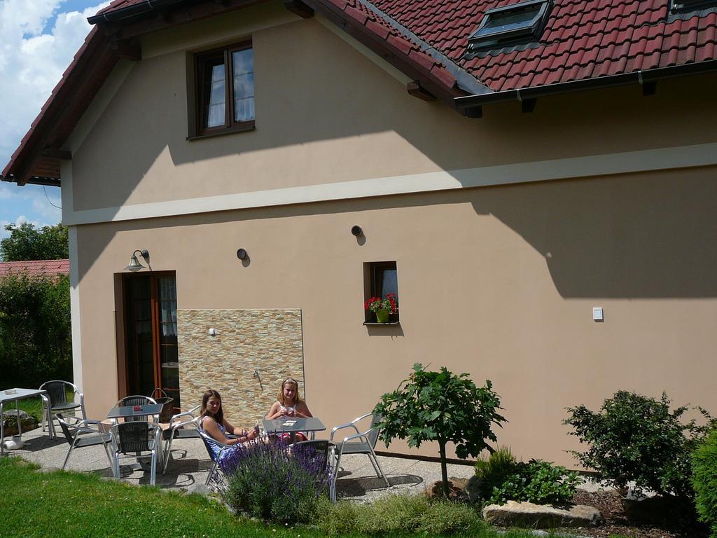 Penzion U Stoly Usilne Buitenkant foto